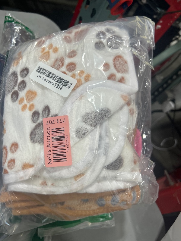 Photo 1 of 1 Pack 3 Blankets Super Soft Fluffy Premium Fleece Pet Blanket Flannel Throw for Dog Puppy Cat Paw Brown/Pink/White Medium(30x20 inch)