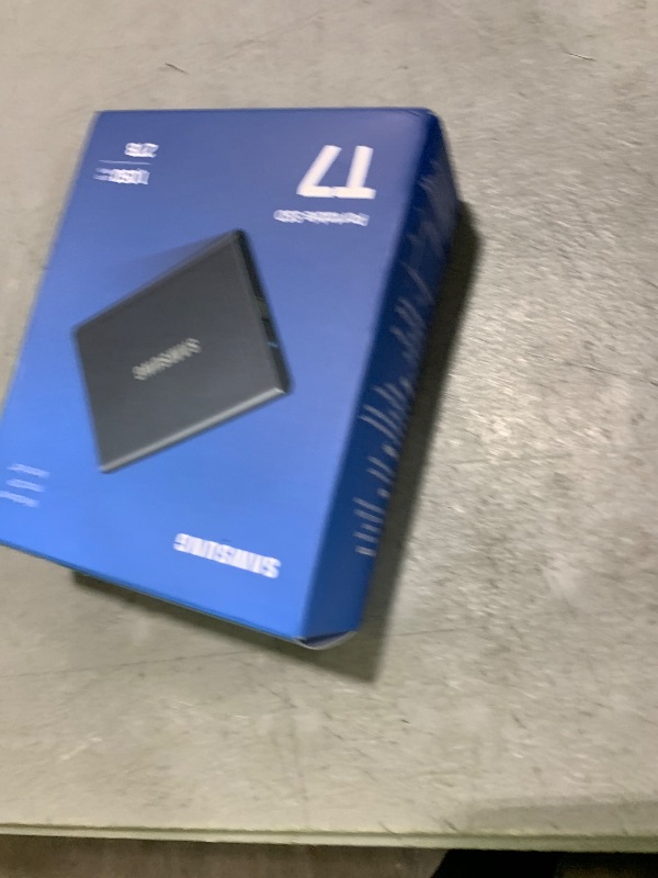 Photo 1 of SAMSUNG T7 Portable SSD, 2TB External Solid State Drive, Speeds Up to 1,050MB/s, USB 3.2 Gen 2, Reliable Storage for Gaming, Students, Professionals, MU-PC2T0T/AM, Gray