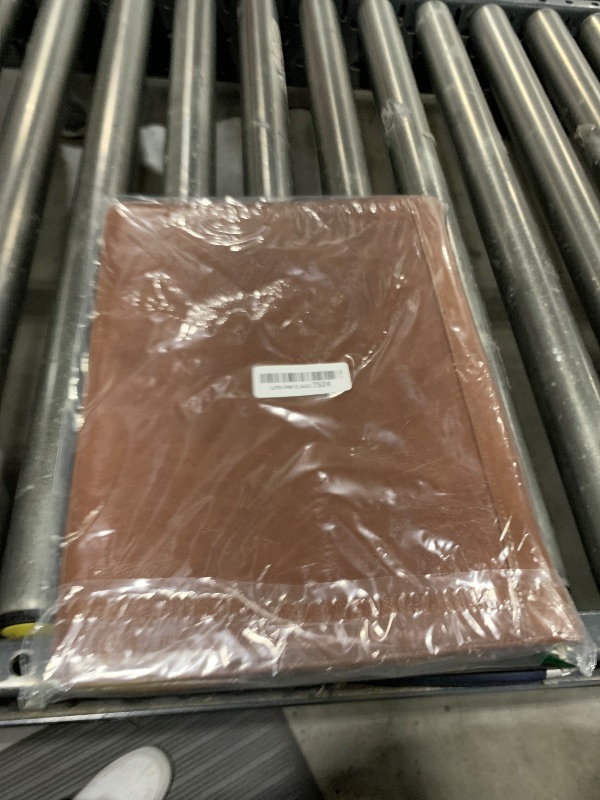 Photo 1 of YIWEN Handmade Crazy-Horse Leather 3 Ring Binder Portfolio Padfolio Folder with Zipper for Men and Women, Business Organizer for Letter A4 Size for Meeting and Travel (Non-custom, Oil Wax-brown)
