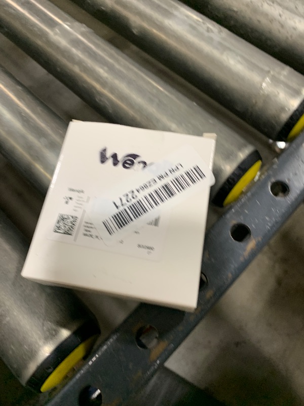 Photo 1 of Wenqik 5 Pcs PVC Pipe Fitting 3/4" Male Thread to 1/2"female Thread Reducer Bushing PVC Adapter Pipe Fittings Male to Female Threaded Pipe Sink Drain Adapter for Connecting Pipe
