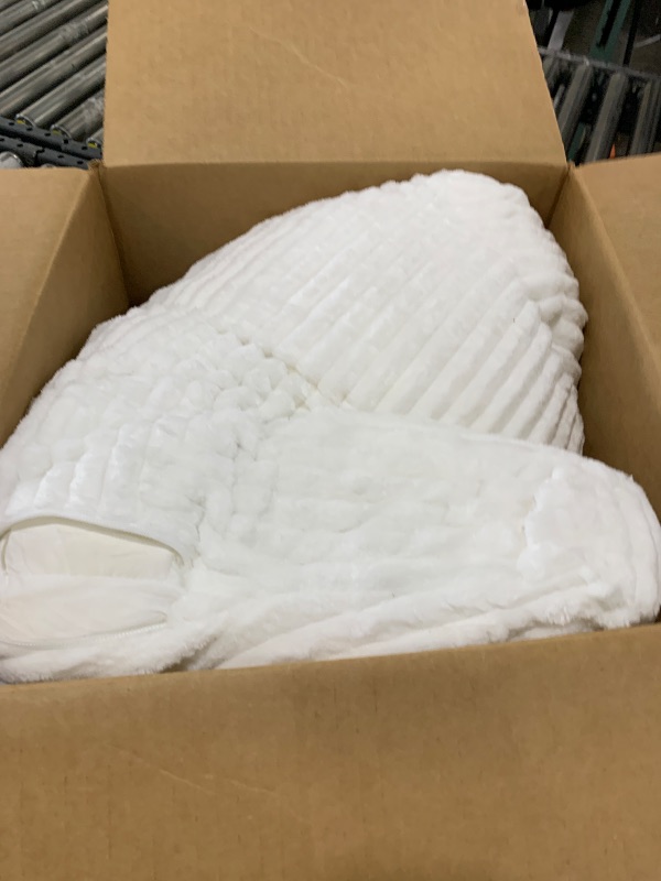 Photo 1 of WHITE BEDREST PILLOW (UKNOWN DIMENSIONS)