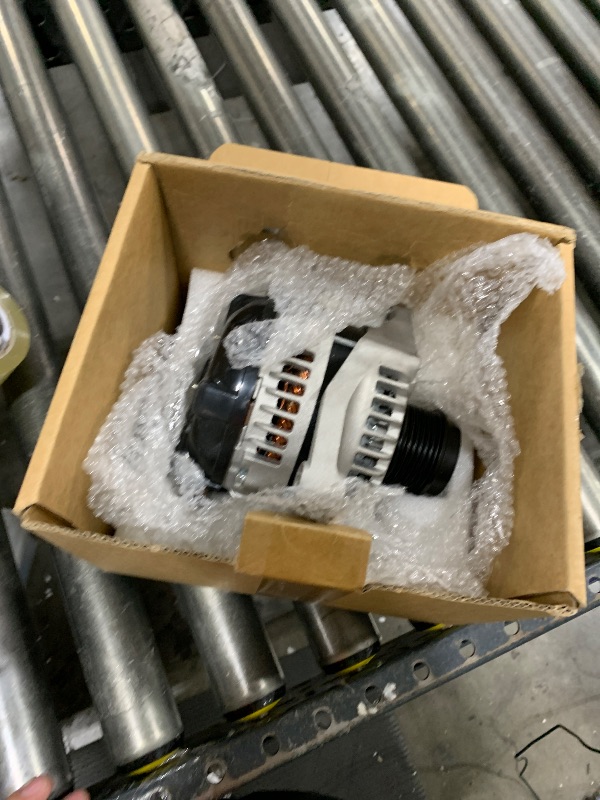 Photo 1 of Alternator Replacement for Toyota Camry 2012 2013 2014 2015 2.5L, for RAV4 2.5L 2009 2010 2011 2012,12V 125A Alternator OE 27060-0V170 14486N 14486 104211-3541,6-Groove Clockwise