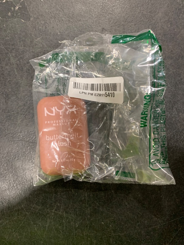 Photo 1 of NYX PROFESSIONAL MAKEUP Buttermelt Powder Blush, Fade and Transfer-Resistant Blush, Up to 12HR Make Up Wear, Vegan Formula - Feeling Butta