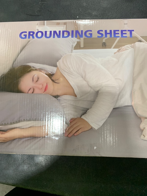 Photo 1 of Grounding Sheets Queen Size, Earth Grounded Fitted Bed Sheet with 10% Pure Silver Fiber + 90% Organic Cotton, for Improved Sleep & Wellness (Gray, Queen - 80"x60"x15")