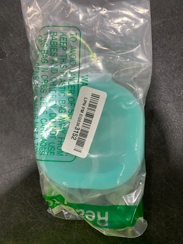Photo 1 of AIDIMMING Shampoo Bar Holder,Travel Soap Case is Perfect for Holding Round Soap, Silicone Soap Bar Container with Drainage Pad, Bar Soap Box with Lid (Green)