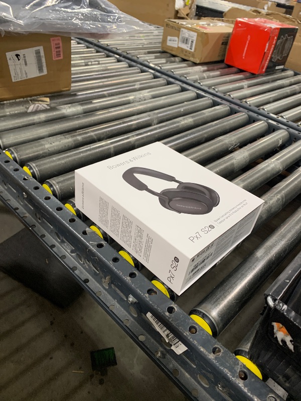 Photo 1 of Bowers & Wilkins Px7 S2e Bluetooth Headphones Over Ear, Enhanced Noise Cancellation & Transparency Mode, Crystal-Clear Calls, 30-Hour Playback, Anthracite Black, Over-Ear Headphones