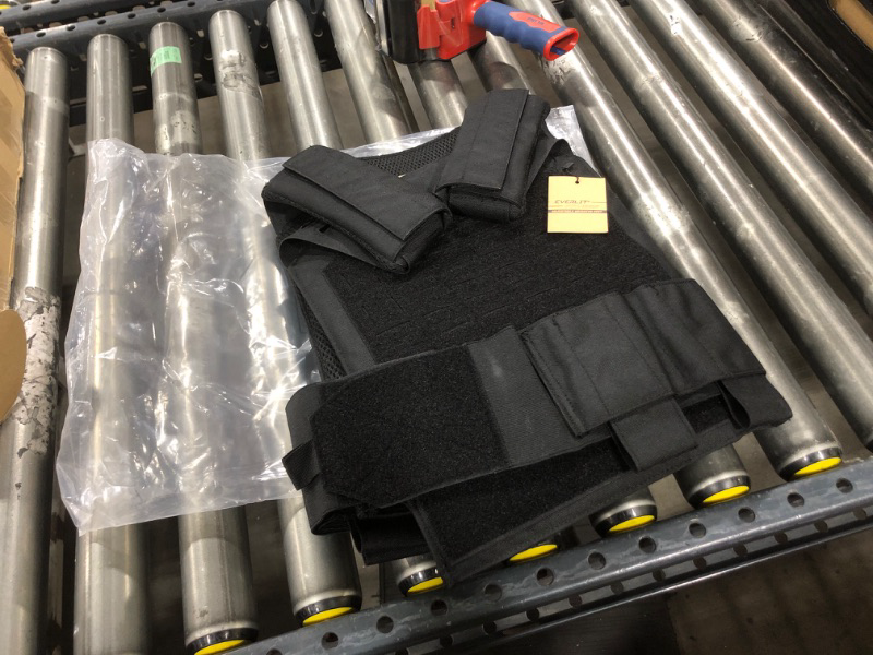Photo 1 of Everlit Fitness Adjustable Weighted Vest