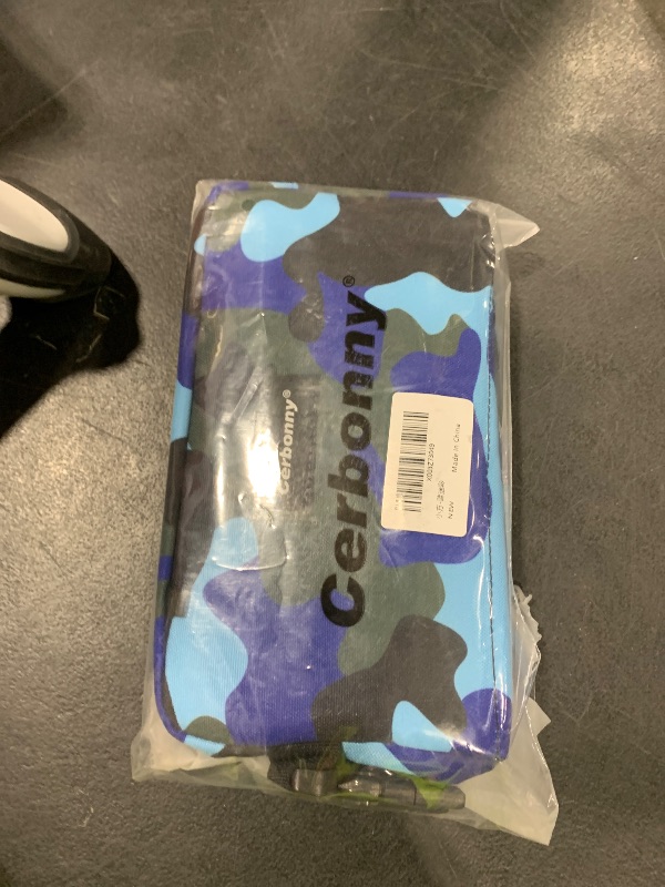 Photo 1 of Cerbonny Small Insulated Cooler Bag, Freezable Lunch Bag for Work School Travel, 2.2L, Blue Camo