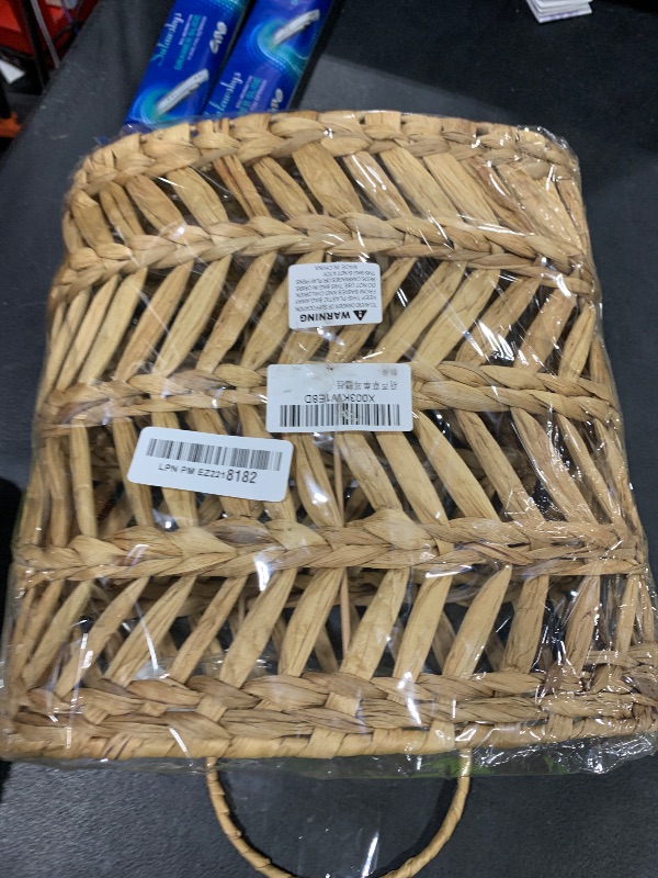 Photo 1 of SHCMSADO Wicker Hanging Basket Handmade Woven Hanging Storage Basket Natural Wicker Decorative Baskets for House Garden Wedding Wall Decorations,12*5*12