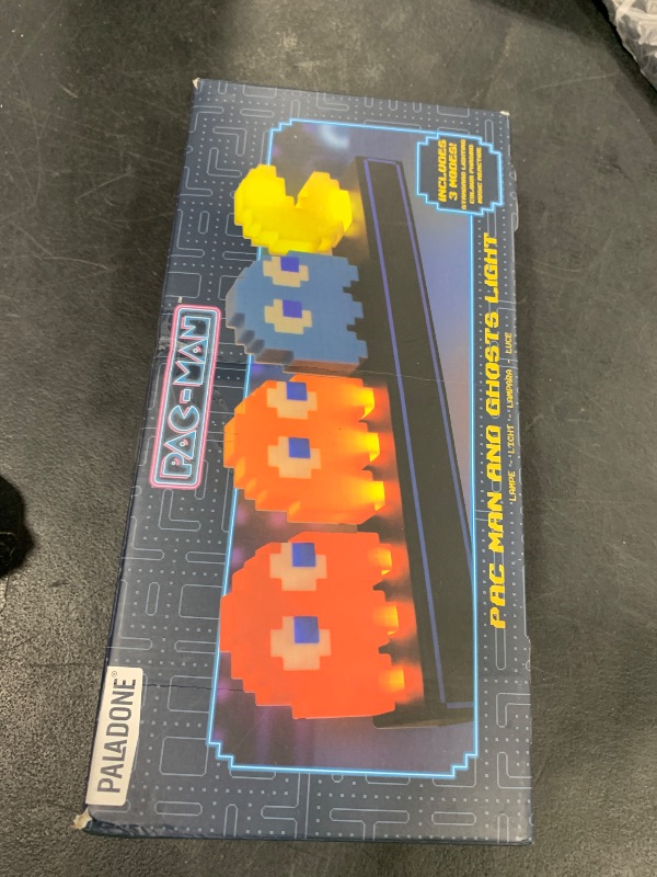 Photo 1 of Pac Man and Ghosts Light, Pac Man Collectable Figure Lamp