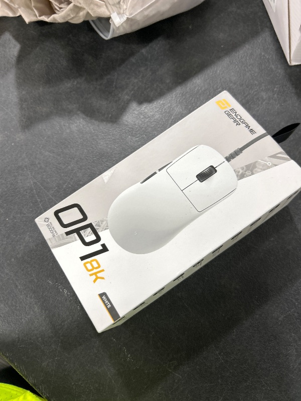 Photo 1 of ENDGAME GEAR OP1 8k Wired Gaming Mouse - 8000Hz Polling, PixArt PAW3395 Sensor, Kailh GX Switches, White