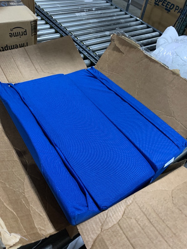 Photo 1 of Fanwer Positioning Wedge Pillow for Side Sleeping (3 in 1), 40 Degree Triangle Bed Wedges & Body Positioners for Back Pain, Preventing Bedsores, After Surgery, Knees Elevated, Pregnancy