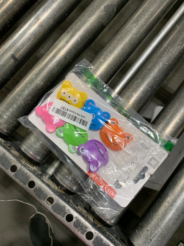 Photo 1 of Kikkerland Monsters Bag Clips, Set of 6