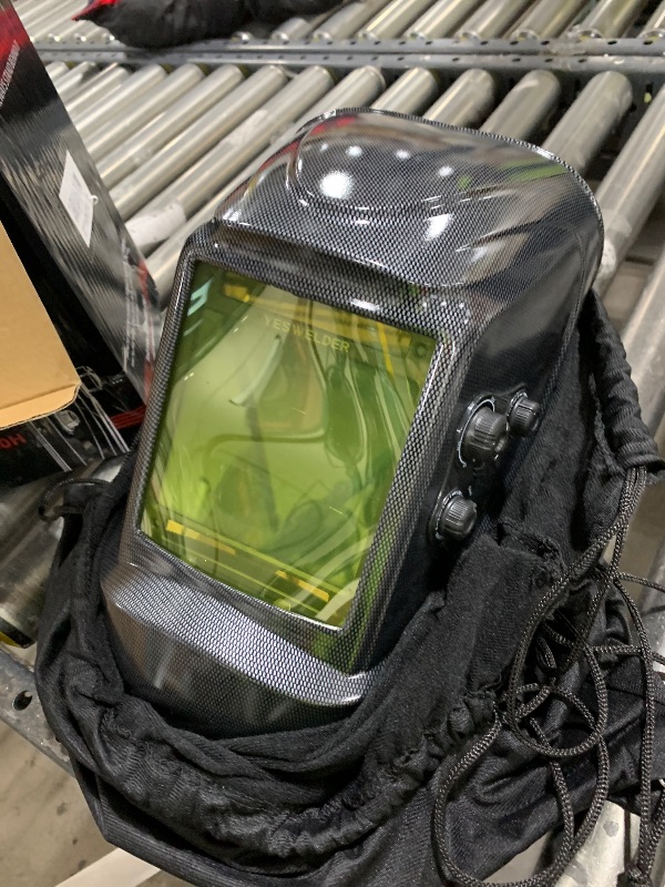 Photo 1 of Welding Helmet Yeswelder