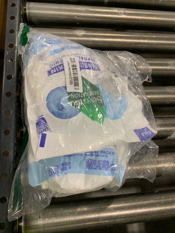 Photo 1 of Seventh Generation Laundry Detergent Packs, Free & Clear, Made for Sensitive Skin, 45 Count