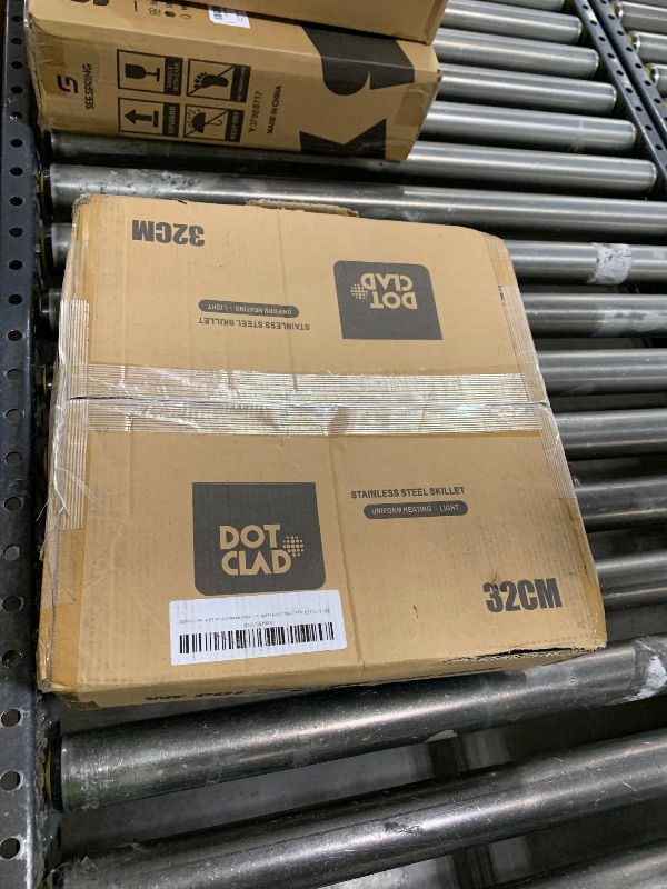 Photo 1 of DOTCLAD Wok pan,Hybrid 13 inch Wok with Lid, PFOA Free Cookware,non stick Stainless Steel Woks & Stir-fry pans Nonstick, Dishwasher and Oven Safe, Works on Induction