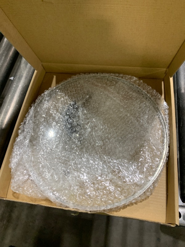 Photo 1 of 10.25 Inch Tempered Glass Lid for Lodge Skillets, Dutch Ovens & Pans - Universal Fit for 10-10.25 Inch Cookware 