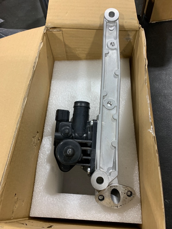 Photo 1 of CAR PART 