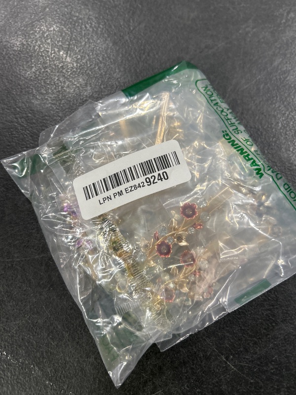 Photo 1 of Lawie 12 Pack Colorful Sparkly Glitter Crystal Hair Jewelry Rhinestone Flower Duckbill Hair Clips Metal Alligator Hair Clips Fine Hair Ponytail Holder Decorative Hair Barrettes Accessories for Women