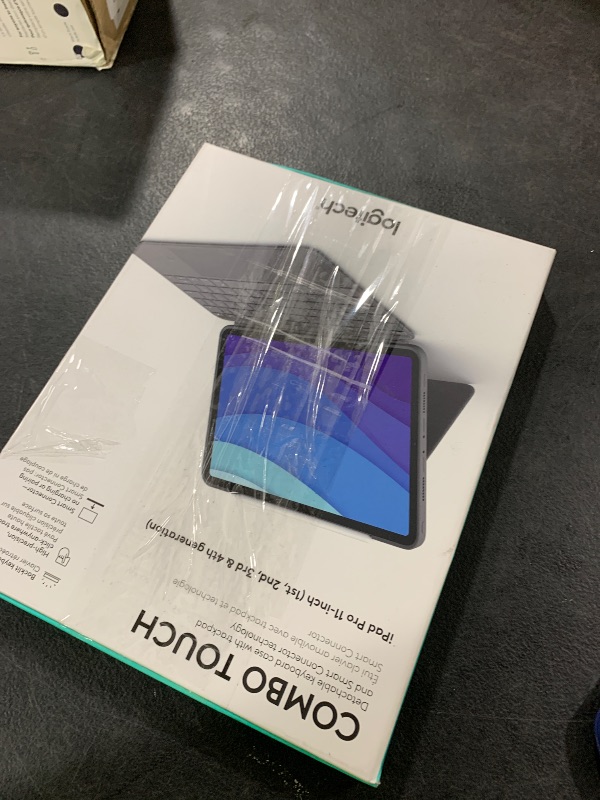 Photo 1 of Logitech Combo Touch iPad Pro 11-inch (1st, 2nd, 3rd, 4th gen - 2018, 2020, 2021, 2022) Keyboard Case - Detachable Backlit Keyboard, Click-Anywhere Trackpad - Oxford Gray; USA Layout