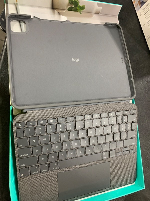 Photo 1 of Logitech Combo Touch iPad Pro 11-inch (1st, 2nd, 3rd, 4th gen - 2018, 2020, 2021, 2022) Keyboard Case - Detachable Backlit Keyboard, Click-Anywhere Trackpad - Oxford Gray; USA Layout
