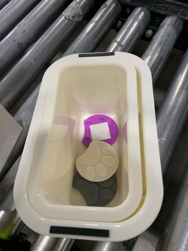 Photo 1 of Litter scooper holder