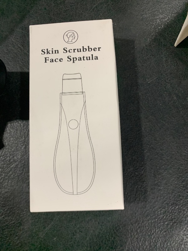 Photo 1 of Blackhead Remover Tools, Black Head Remover for Face and Nose, Skin Scrubber Face Spatula Deep Pore Cleaner for Daily Skin Care, Skin Care Tools for Men and Women, Whitehead Removal (Green)