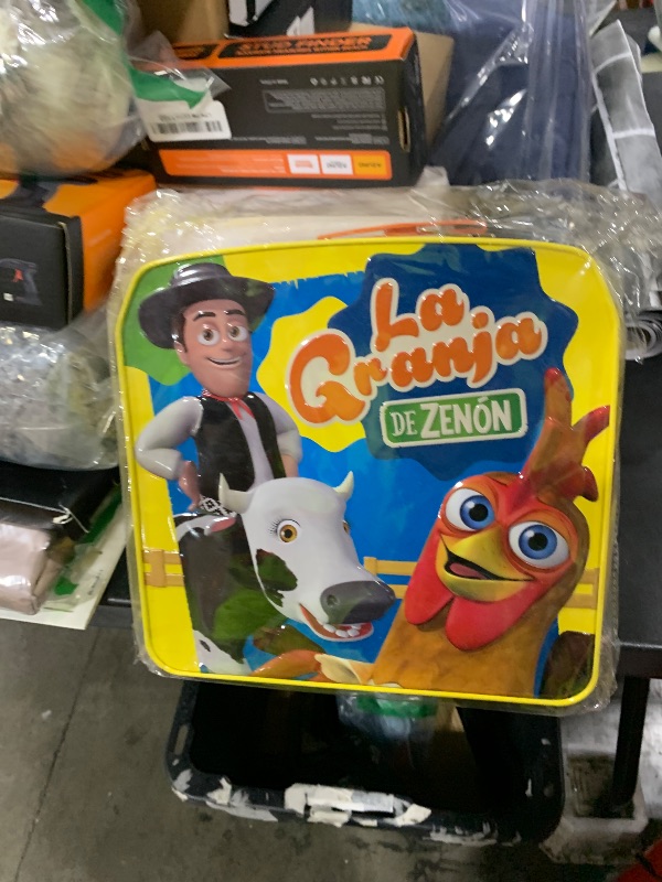 Photo 1 of La Granja de Zenon Adventure Action Figures Set in Tin Box, 20 Collectible Action Figures, Toys for Kids