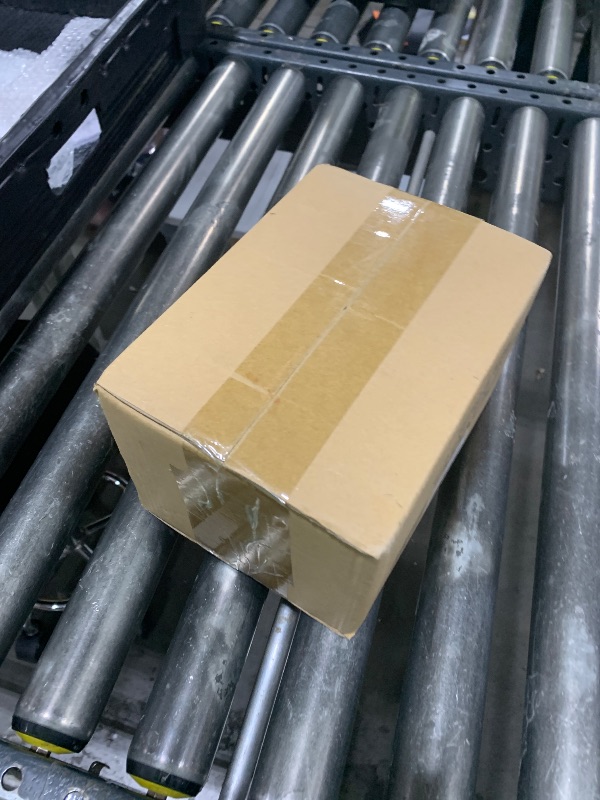 Photo 1 of Acrylic Sign Holder 5x7, 10 Pack Clear Double Sided Table Menu Vertical Display Stand Desktop Display Stand Paper Holder Table Sign Suitable for Restaurants Office Store Show Fair1048788087
