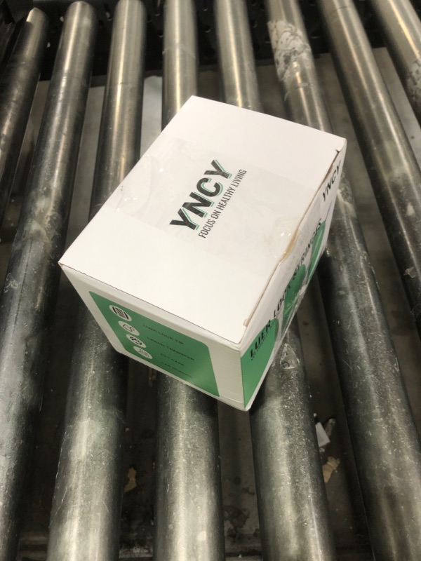 Photo 1 of 100 Pack 1ml Luer Lock Syringe without Needle, 1cc small syringes, Individually Sealed