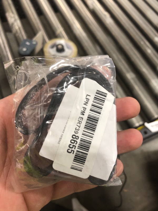 Photo 1 of 2pcs E0205 Vacuum Cleaner Belts, U Style Not Easy to Break Vacuum Cleaner Belts Replace Parts Replacement Belt Compatible with Eureka Airspeed