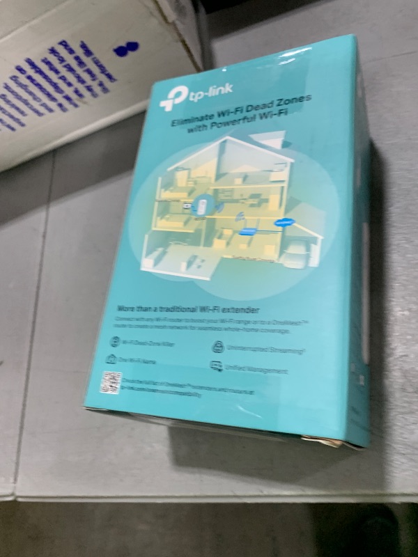 Photo 1 of TP-Link AC1900 WiFi Range Extender RE550 | Dual-Band Wireless Repeater Amplifier w/Gigabit Ethernet Port | Up to 2200 Sq. Ft., 32 Devices | Internet Signal Booster | APP Setup | EasyMesh Compatible