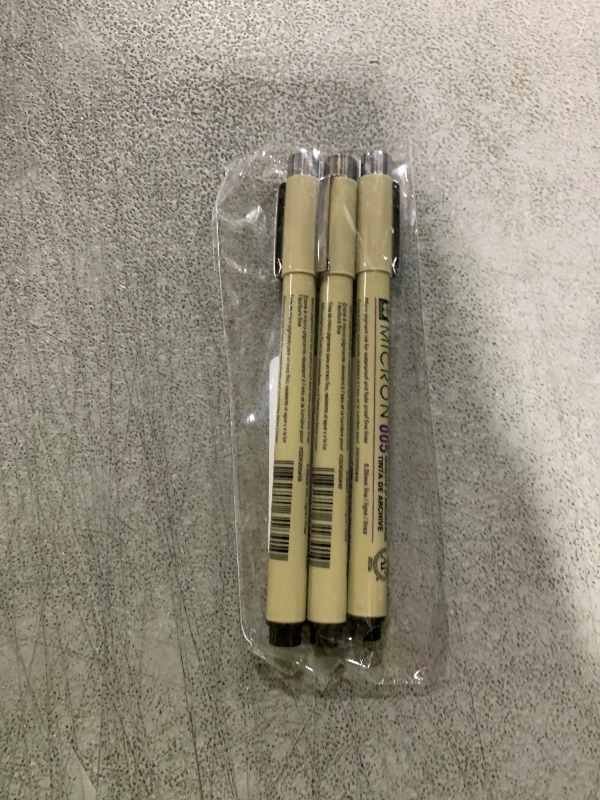 Photo 1 of Pigma Sakura Micron - Pigment Fineliners - XSDK005-0.05mm - Black [Pack of 3]