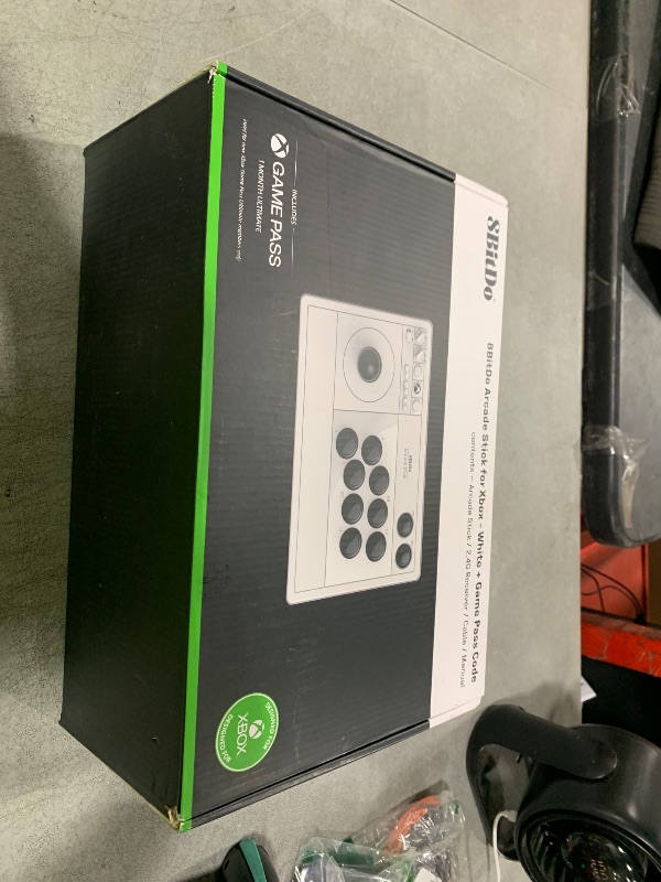 Photo 1 of 8Bitdo 2.4g Wireless Arcade Fight Stick with 3.5mm Audio Jack, Mic Mute Button & Joystick Mapping Button for Xbox Series X|S, Xbox One and Windows 10 - Officially Licensed (White)