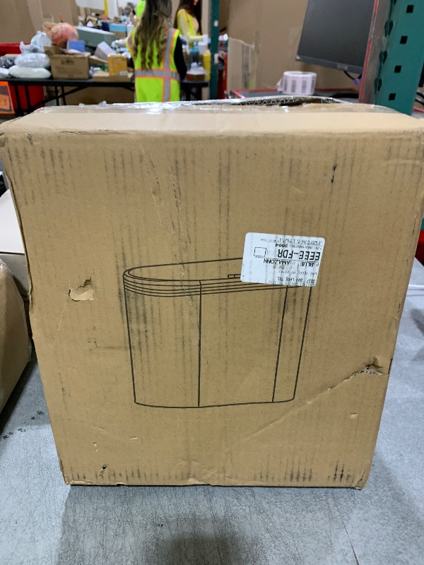 Photo 1 of Yieach Trash CAN393