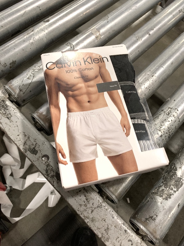 Photo 1 of Calvin Klein Cotton Classics Multipack Woven Boxers