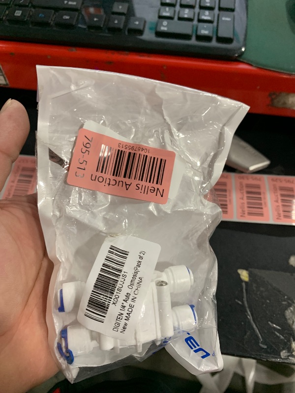 Photo 1 of DIGITEN 1/4" Automatic Shut-Off Valve with Quick-Connect Fittings For RO Reverse Osmosis(Pack of 2)