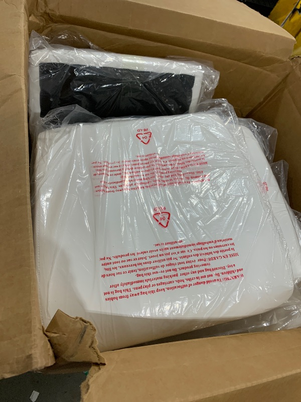 Photo 1 of WHITE CHAIRS 6 PACK