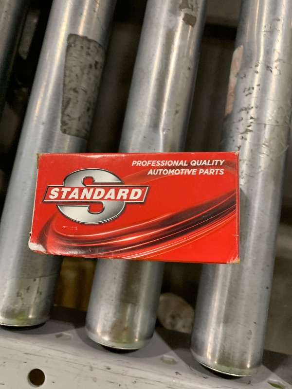 Photo 1 of Standard Motor Products DS-148 Headlight Switch
