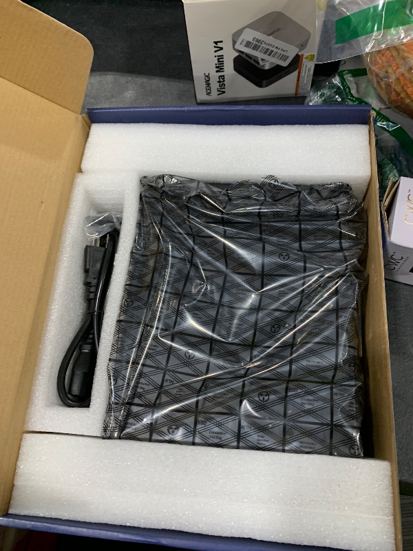 Photo 1 of YuanLey 8-Port 10G Ethernet Switch, 8 x 10Gbps RJ45 Ports, Support 10G/5G/2.5G/1G/100Mbps Speed Auto-Negotiation, 160Gbps Switching Capacity, Unmanaged Switch Rackmountable, Plug and Play