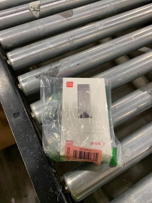 Photo 1 of SSK M.2 NVME SATA SSD Enclosure Adapter, USB 3.2 Gen 2 (10 Gbps) to NVME PCI-E SATA M-Key/(B+M) Key Solid State Drive External Enclosure Aluminum Support UASP Trim for SSDs 2242/2260/2280