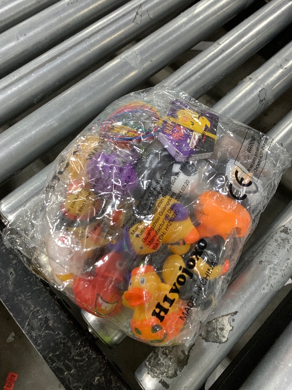 Photo 1 of H1vojoxo Halloween Rubber Ducks Bulk - 20 Set Halloween Party Favors Rubber Ducks for Cruise Ships, Bath Toy, Trick or Treat Fillers, Gift Exchange, Baby Shower Accessories