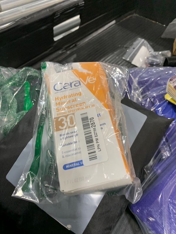 Photo 1 of CeraVe Hydrating Mineral Sunscreen SPF 30 with Sheer Tint, Tinted Mineral Sunscreen with Zinc Oxide & Titanium Dioxide, Blends Seamlessly For Healthy Glow, Medium, 1.7 Fluid Ounce