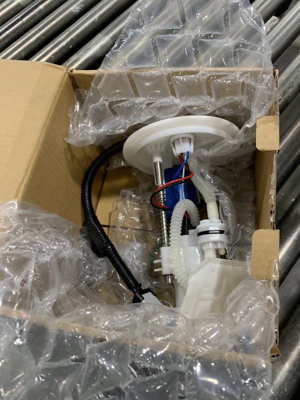 Photo 1 of YHTAUTO Electric Fuel Pump with Sending Unit Compatible with Ford Explorer 2004-2005 Mercury Mountaineer V6 4.0L