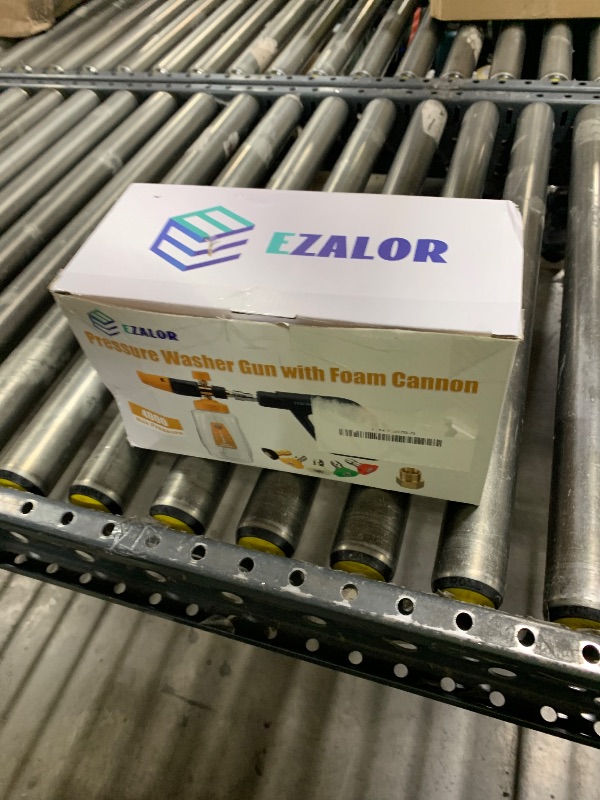 Photo 1 of EZALOR Short Pressure Washer Gun with Foam Cannon, High Power Washer Gun Snow Foam Lance with 5 Power Washer Nozzle Tips, 1/4 Inch Quick Connector, 4000 PSI, 1 Liter
