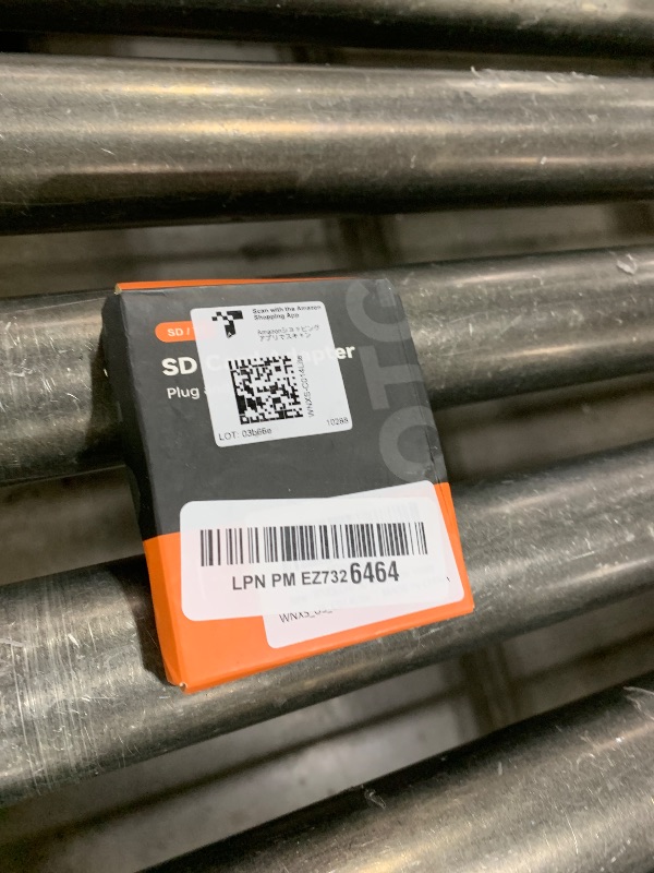 Photo 1 of USB C SD Card Reader, WNXSLOAD SD Card Adapter with SD MicroSD Dual Slots