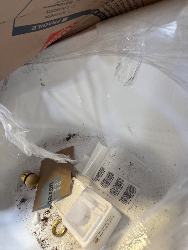 Photo 1 of Oval Tub