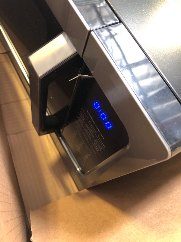 Photo 1 of Toshiba Air Fryer Combo 4-in-1 Countertop Microwave Oven, Smart Sensor, Convection, Mute Function, Position Memory 13.6" Turntable, 1.5 Cu Ft, 1000W, Black, ML-EC42P(BS)