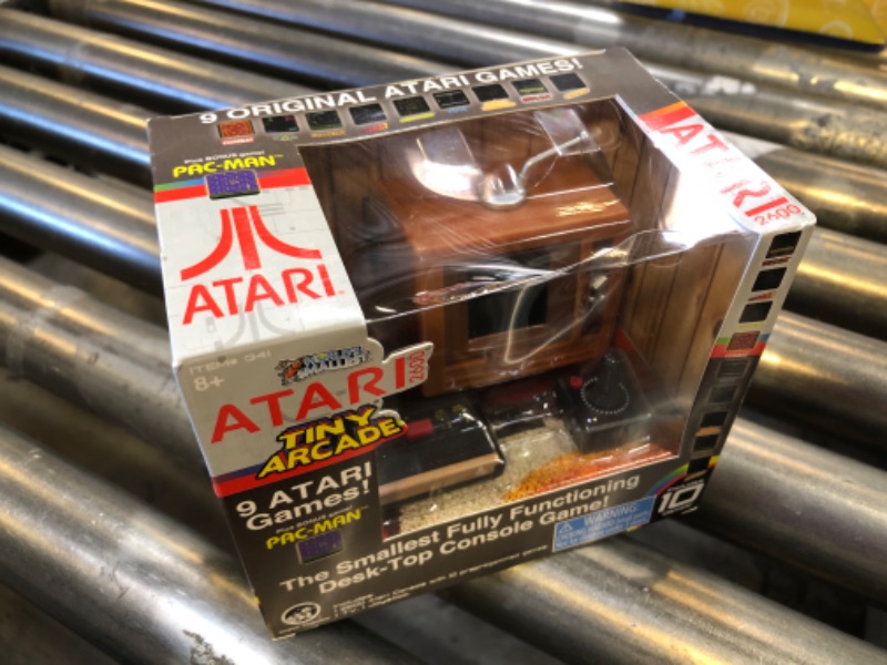 Photo 1 of Tiny Arcade Atari 2600 3.5" Mini Retro Game - Playable Console & TV w/ Real Gameplay & Sound-10 Classic Video Games: Pac-Man, Breakout, &More(Ages 8+)