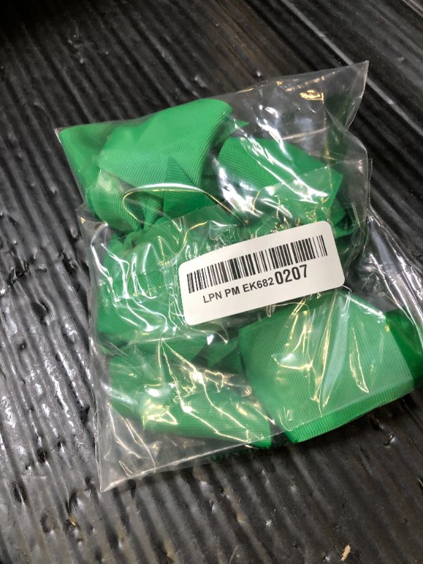 Photo 1 of Green Hair Bow For Girls and Toddler - 6 pcs Green bows clips 6 inch ×2, 4 inch ×2, 3 inch ×2